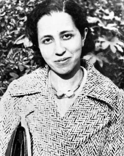 Portrait of Tawhida Ben Cheikh, Tunisia